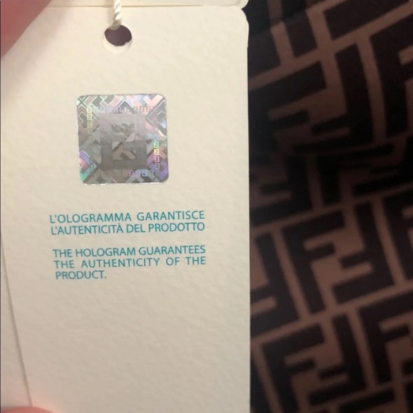 Fendi Shorts - Picture 3 of 8